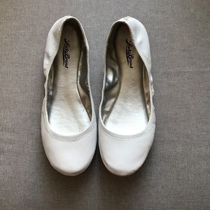 Lucky Brand Emmie Flats - White Size 8.5
